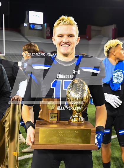 Thumbnail 1 in Chandler vs. Perry (AIA 6A Final - Awards Photos) photogallery.