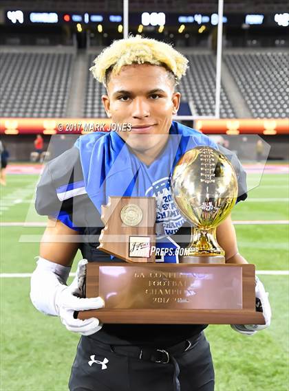 Thumbnail 3 in Chandler vs. Perry (AIA 6A Final - Awards Photos) photogallery.