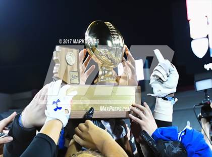 Thumbnail 2 in Chandler vs. Perry (AIA 6A Final - Awards Photos) photogallery.