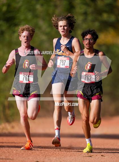 Thumbnail 1 in CHSAA 3A Region 5 photogallery.