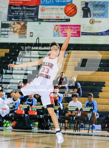 Thumbnail 2 in Village Christian vs. North Hollywood (West Valley Tip-Off) photogallery.
