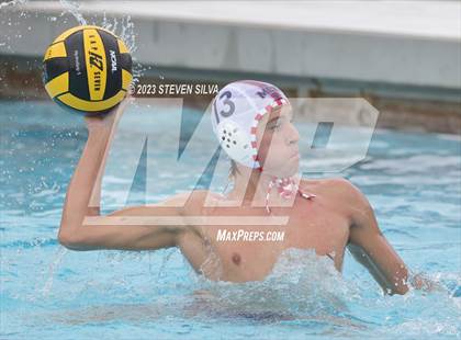 Thumbnail 1 in Helix vs. Martin Luther King (America's Finest City Tournament) photogallery.
