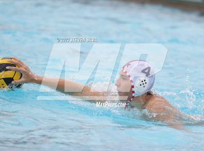 Thumbnail 2 in Helix vs. Martin Luther King (America's Finest City Tournament) photogallery.