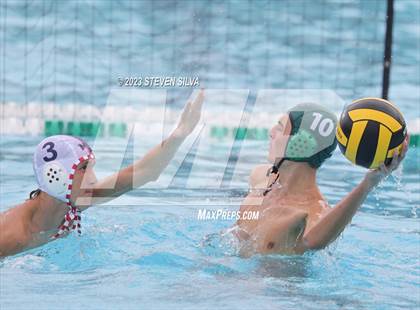 Thumbnail 1 in Helix vs. Martin Luther King (America's Finest City Tournament) photogallery.