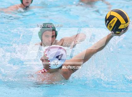 Thumbnail 1 in Helix vs. Martin Luther King (America's Finest City Tournament) photogallery.