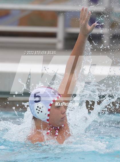Thumbnail 2 in Helix vs. Martin Luther King (America's Finest City Tournament) photogallery.