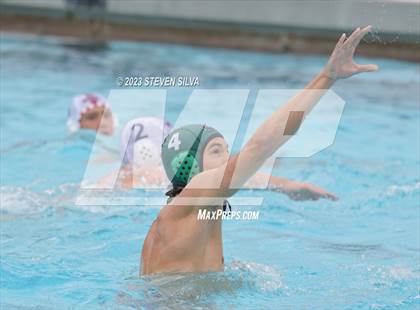 Thumbnail 2 in Helix vs. Martin Luther King (America's Finest City Tournament) photogallery.