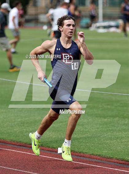 Thumbnail 2 in NCISAA D1 Championship (4x800) photogallery.