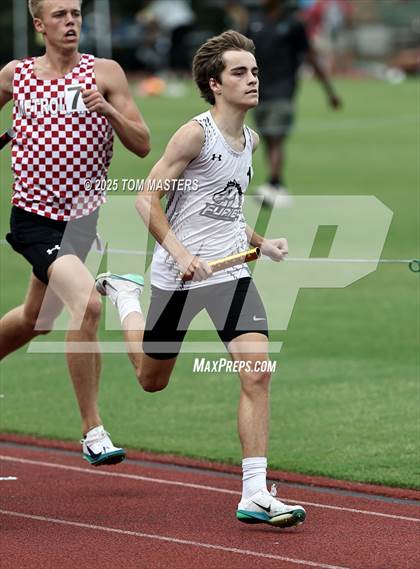 Thumbnail 3 in NCISAA D1 Championship (4x800) photogallery.