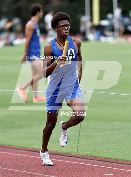 Thumbnail 2 in NCISAA D1 Championship (4x800) photogallery.