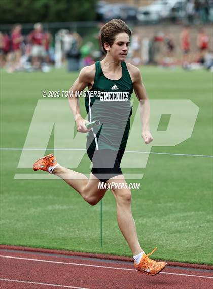 Thumbnail 3 in NCISAA D1 Championship (4x800) photogallery.