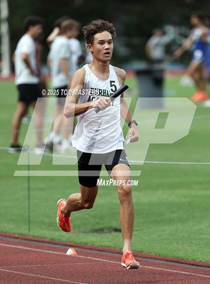 Thumbnail 2 in NCISAA D1 Championship (4x800) photogallery.
