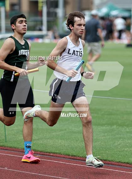 Thumbnail 1 in NCISAA D1 Championship (4x800) photogallery.