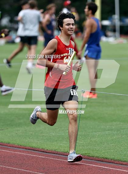 Thumbnail 3 in NCISAA D1 Championship (4x800) photogallery.