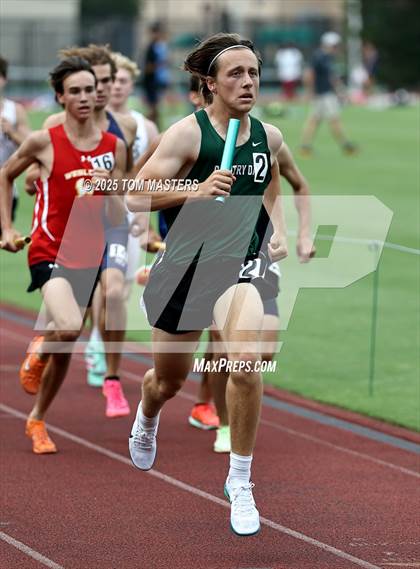 Thumbnail 3 in NCISAA D1 Championship (4x800) photogallery.