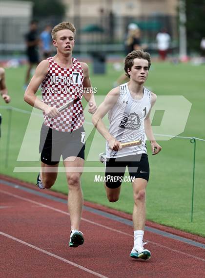 Thumbnail 1 in NCISAA D1 Championship (4x800) photogallery.