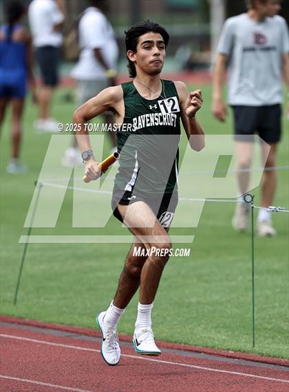 Thumbnail 2 in NCISAA D1 Championship (4x800) photogallery.
