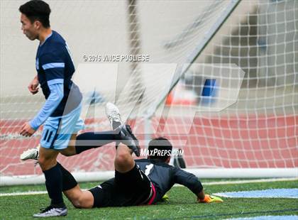 Thumbnail 3 in Burroughs @ Crescenta Valley (CV Winter Classic Final) photogallery.