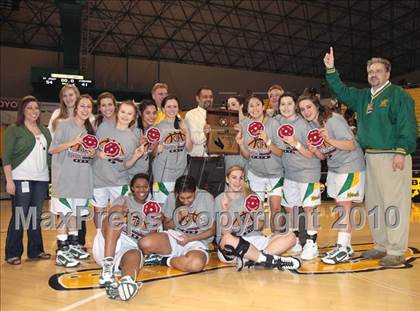 Thumbnail 3 in St. Joseph vs. Windward (CIF SS D4A Final) photogallery.