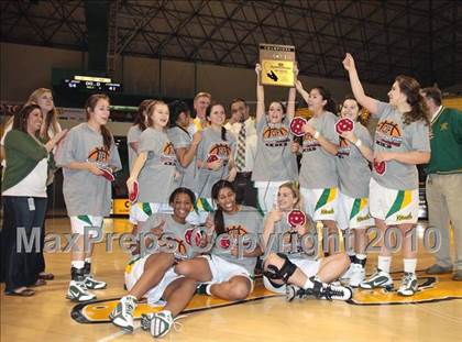 Thumbnail 1 in St. Joseph vs. Windward (CIF SS D4A Final) photogallery.