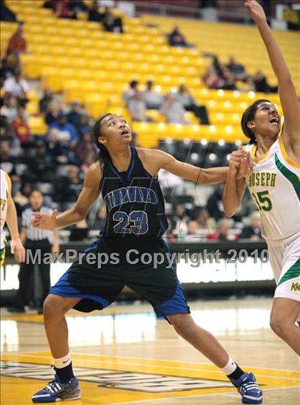 Thumbnail 1 in St. Joseph vs. Windward (CIF SS D4A Final) photogallery.