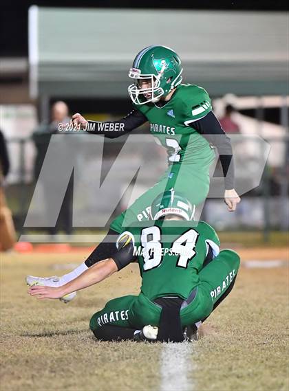 Thumbnail 2 in Woodland @ Gore (OSSAA Round 2 Playoff) photogallery.