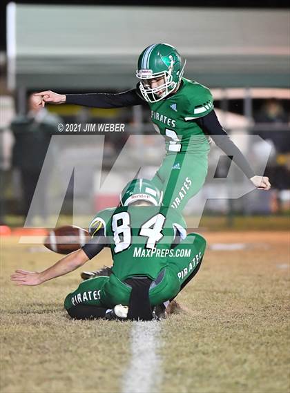 Thumbnail 1 in Woodland @ Gore (OSSAA Round 2 Playoff) photogallery.
