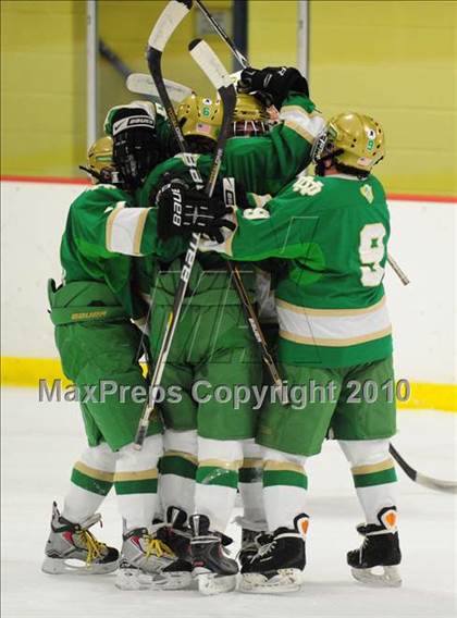 Thumbnail 2 in Notre Dame-West Haven @ Trinity Catholic photogallery.