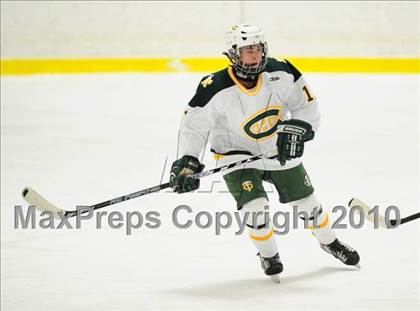 Thumbnail 3 in Notre Dame-West Haven @ Trinity Catholic photogallery.