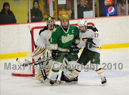 Thumbnail 2 in Notre Dame-West Haven @ Trinity Catholic photogallery.