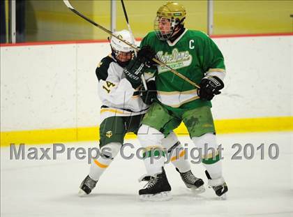 Thumbnail 2 in Notre Dame-West Haven @ Trinity Catholic photogallery.