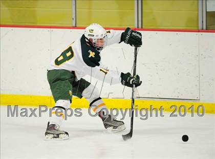 Thumbnail 3 in Notre Dame-West Haven @ Trinity Catholic photogallery.
