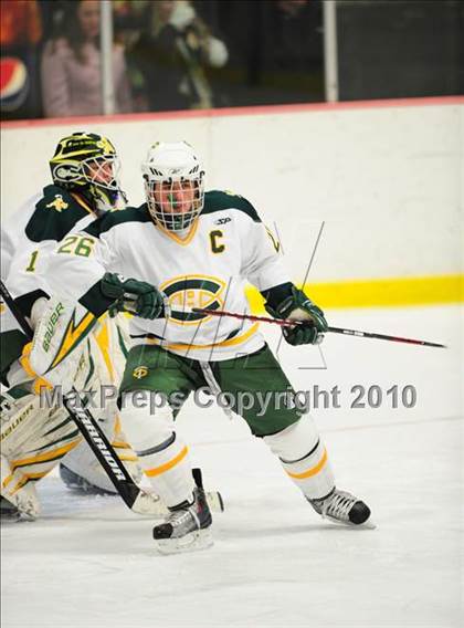 Thumbnail 3 in Notre Dame-West Haven @ Trinity Catholic photogallery.