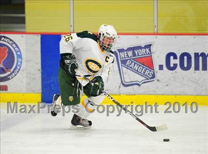 Thumbnail 3 in Notre Dame-West Haven @ Trinity Catholic photogallery.
