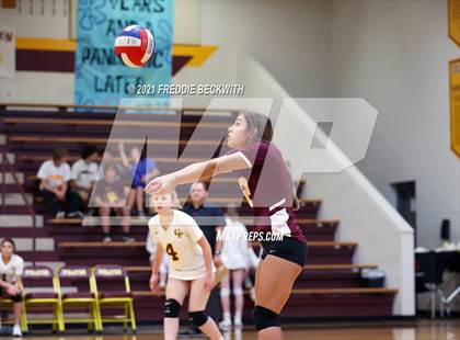 Thumbnail 3 in Trenton @ Collinsville photogallery.