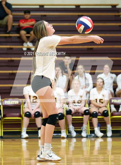 Thumbnail 1 in Trenton @ Collinsville photogallery.