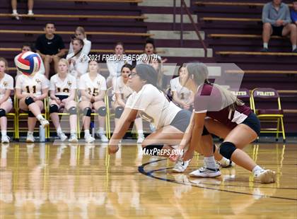 Thumbnail 2 in Trenton @ Collinsville photogallery.