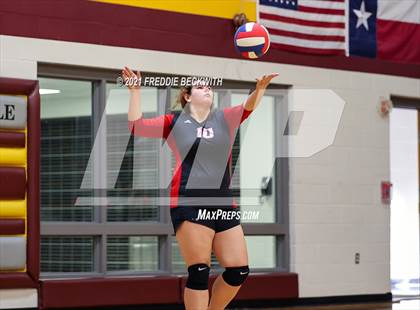 Thumbnail 2 in Trenton @ Collinsville photogallery.