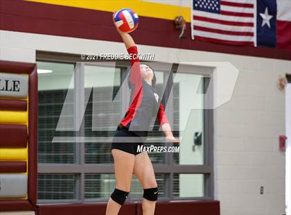 Thumbnail 1 in Trenton @ Collinsville photogallery.