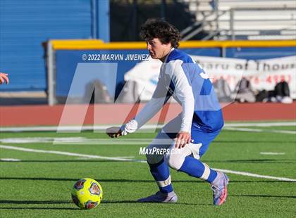 Thumbnail 2 in Oaks Christian vs Agoura photogallery.
