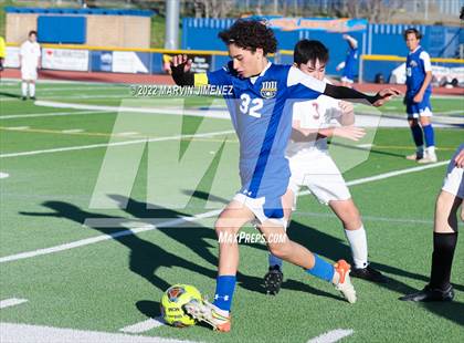 Thumbnail 2 in Oaks Christian vs Agoura photogallery.