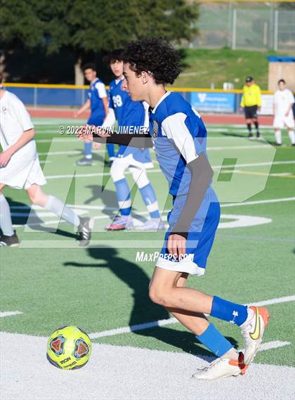 Thumbnail 3 in Oaks Christian vs Agoura photogallery.