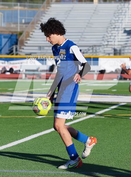 Thumbnail 3 in Oaks Christian vs Agoura photogallery.
