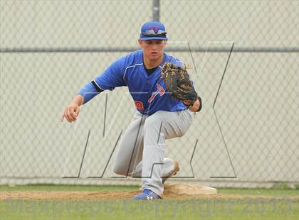 Thumbnail 3 in Westlake vs. Granada Hills (Chatsworth Tournament) photogallery.