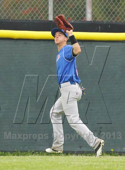 Thumbnail 1 in Westlake vs. Granada Hills (Chatsworth Tournament) photogallery.