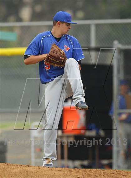 Thumbnail 2 in Westlake vs. Granada Hills (Chatsworth Tournament) photogallery.
