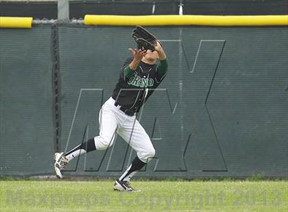 Thumbnail 2 in Westlake vs. Granada Hills (Chatsworth Tournament) photogallery.