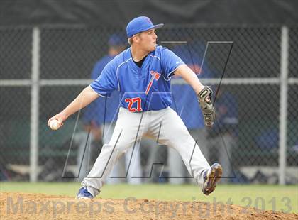 Thumbnail 3 in Westlake vs. Granada Hills (Chatsworth Tournament) photogallery.