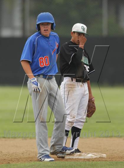 Thumbnail 2 in Westlake vs. Granada Hills (Chatsworth Tournament) photogallery.