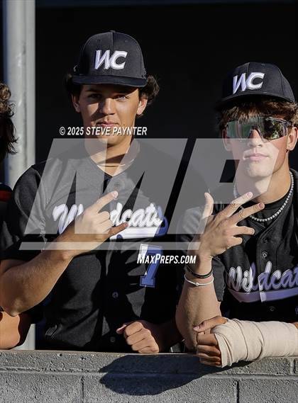 Thumbnail 2 in Willow Canyon vs. Yuma Catholic photogallery.